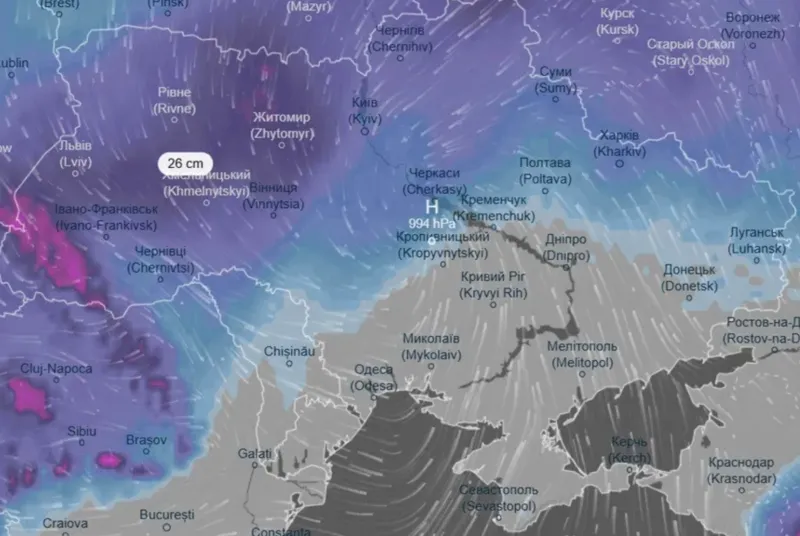 Сильні снігопади та морози до −23°: зима повертається в Україну