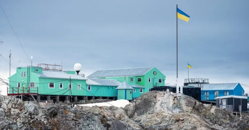 Жінка вперше очолить річну експедицію на станцію «Академік Вернадський»