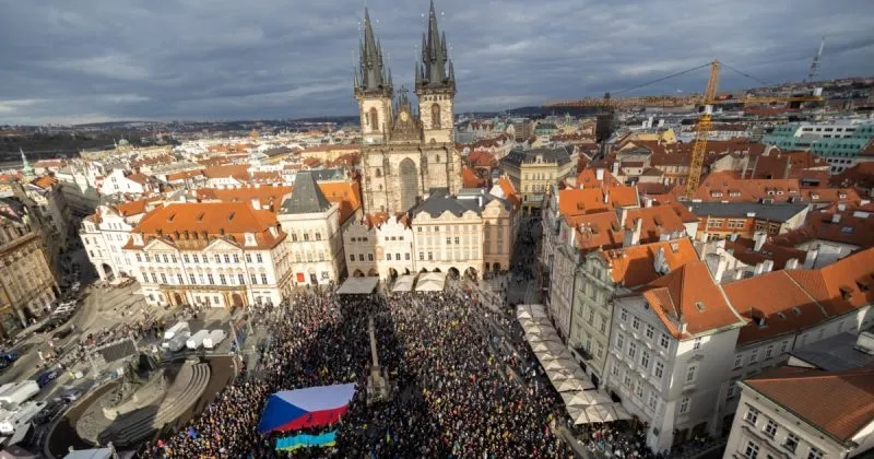 Чехи вийшли на акцію підтримки України в Празі