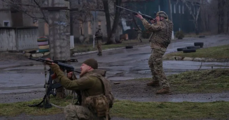 Активні дії сил оборони України на фронті: бойові зіткнення тривають