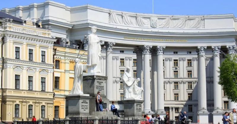 МЗС України про затримання інкастаторів в Угорщині: 28 годин у кайданках