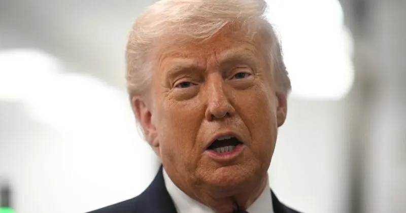 Трамп попередив НАТО про загрози через Ормузьку протоку