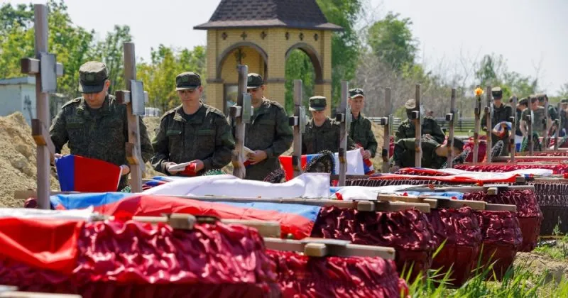 Журналісти підтвердили імена понад 212 тисяч загиблих військових росії