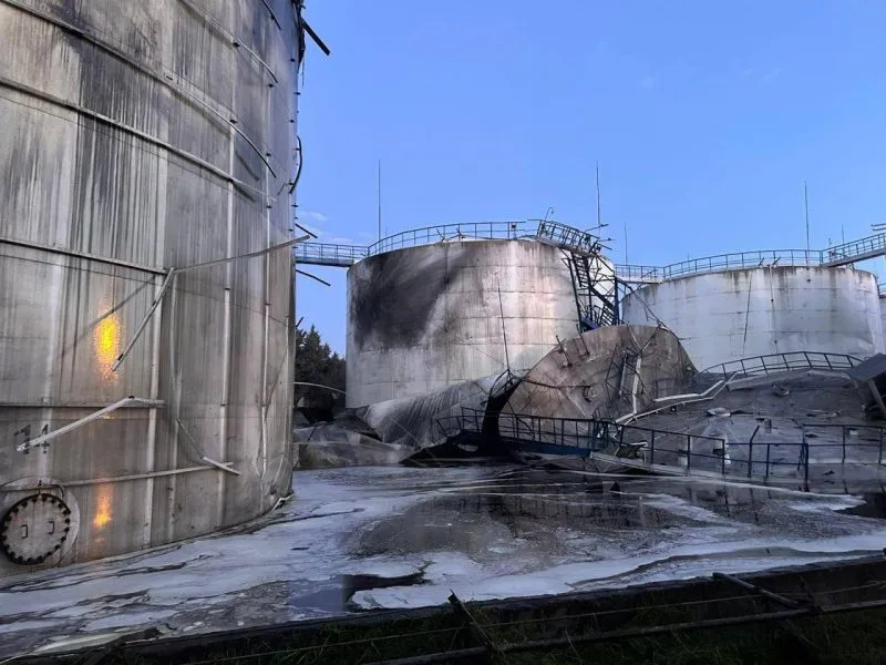 Витік соняшникової олії біля Чорноморська через обстріл: наслідки та заходи