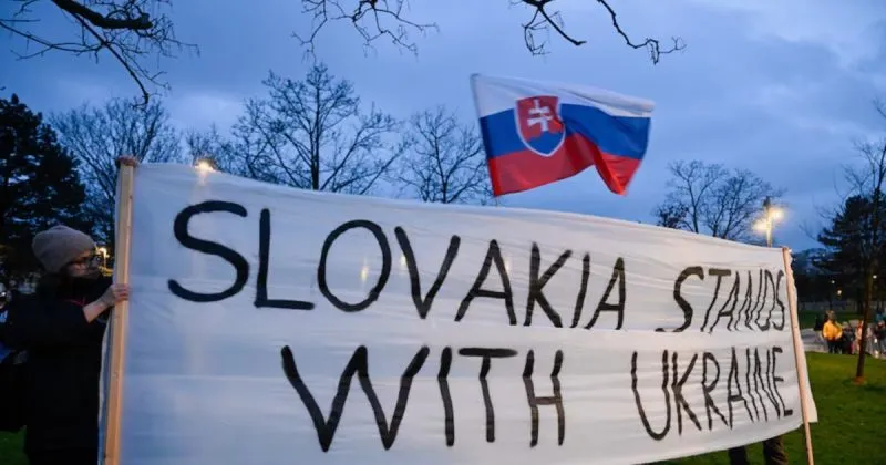 Словаччина засудила удари росії по Україні та закликала до миру