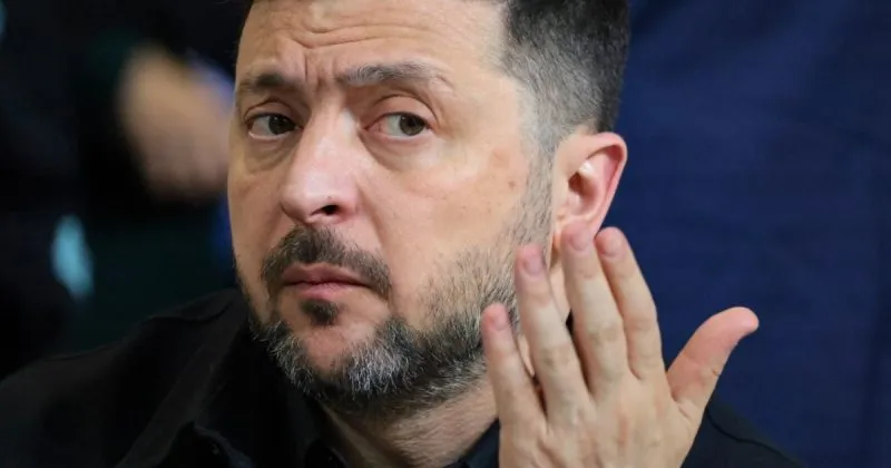 Зеленський про новий формат параду в Москві: загроза дронів та дипломатичний тиск