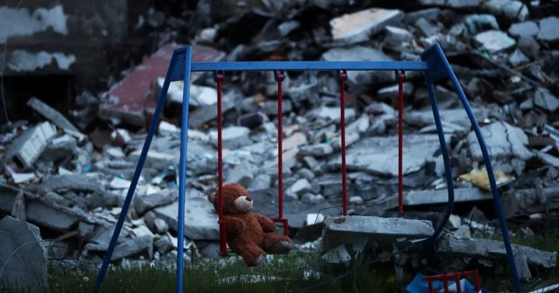 У Сумах унаслідок російської атаки на дитячий садок загинула жінка