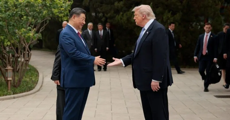Сі Цзіньпін попередив Трампа про можливі наслідки вторгнення росії в Україну